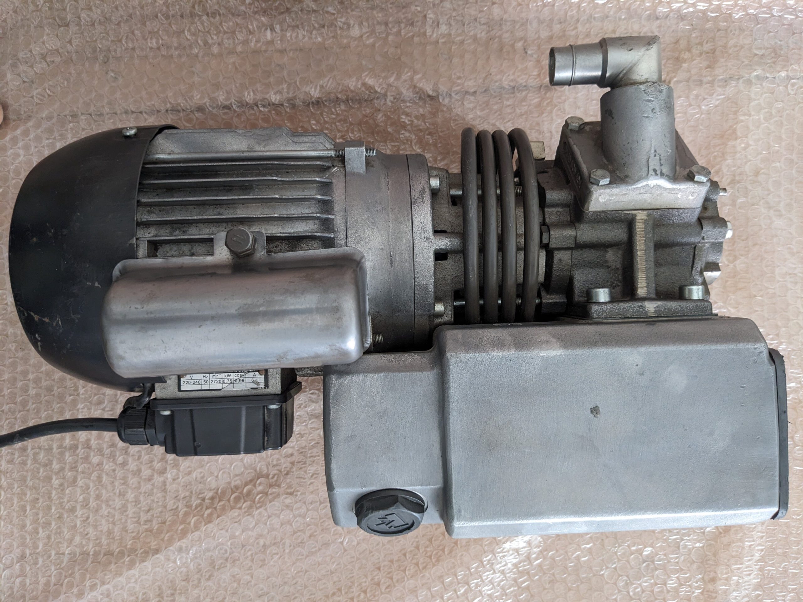 Busch R&b 0021 Busch R5 RB 0021 Vacuum Pump - High Efficiency & Low Maintenance Ideal ...