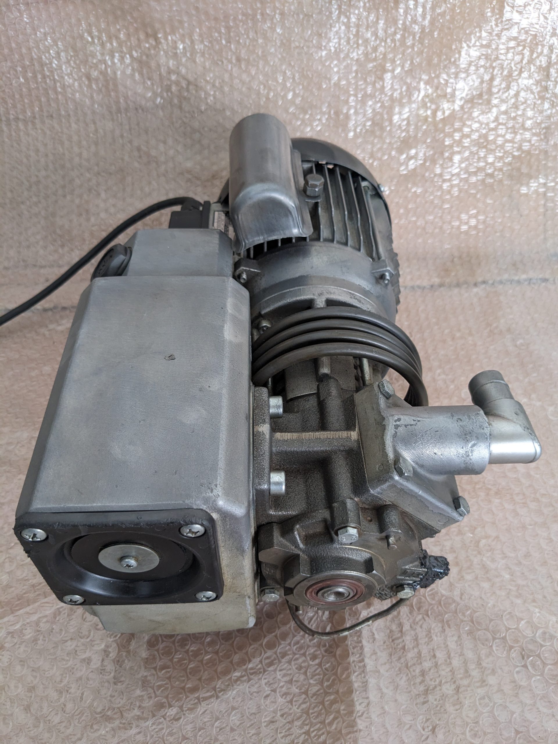 Busch R&b 0021 Busch R5 RB 0021 Vacuum Pump - High Efficiency & Low Maintenance Ideal ...