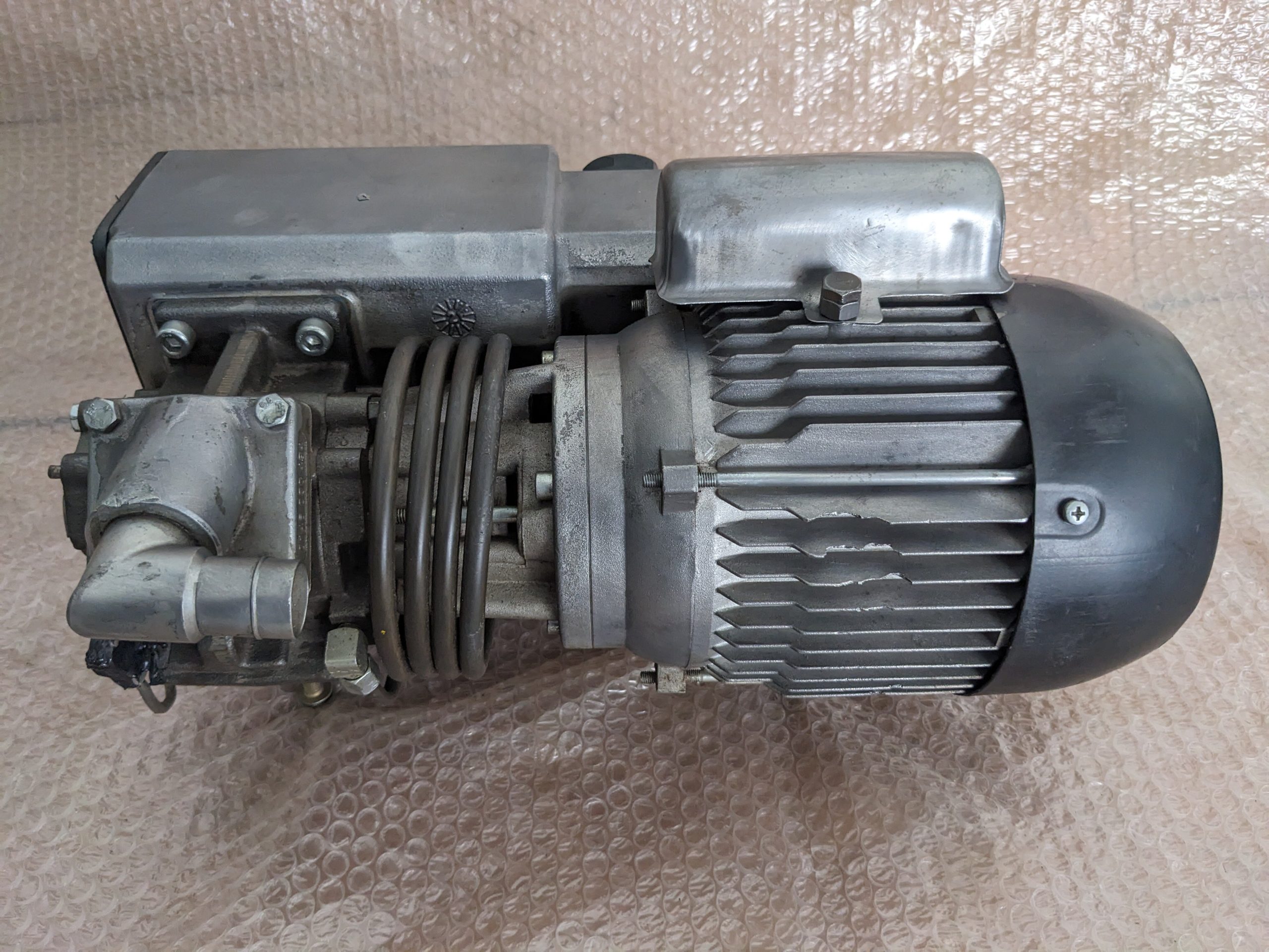 Busch R&b 0021 Busch R5 RB 0021 Vacuum Pump - High Efficiency & Low Maintenance Ideal ...