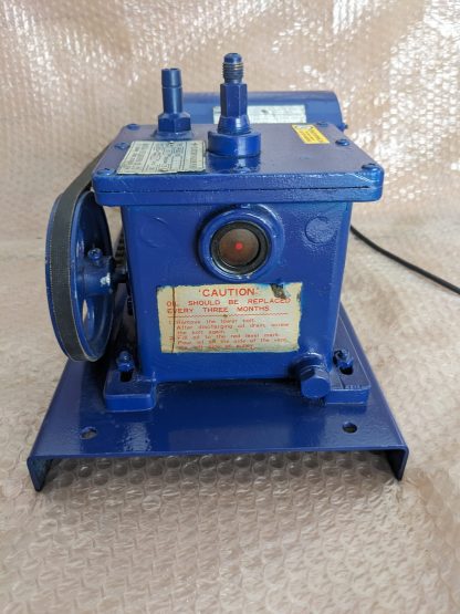 Belt Drive Rotary Vacuum Pump - 30 LPM, 0.1 kW Motor, 800 RPM | Efficient & Reliable - Image 3